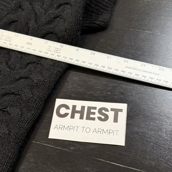 Vince Black Cable-Knit V-Neck Sweater Vest - Picture 6 of 7